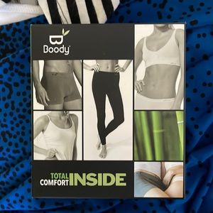 Black bamboo super soft underwear five pack. new in box. Size medium